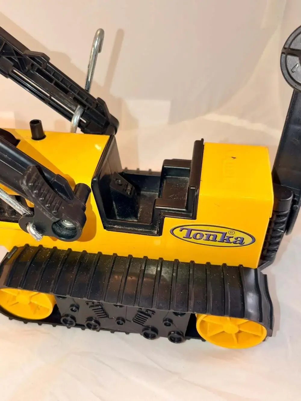 Tonka T-6 Front End Loader Backhoe Toy Construction Vehicle